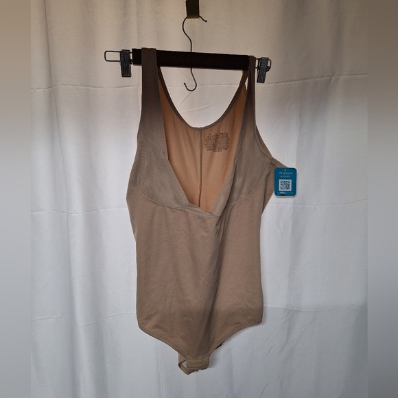 Seamless Tan Shapewear Bodysuit - Picture 1 of 5